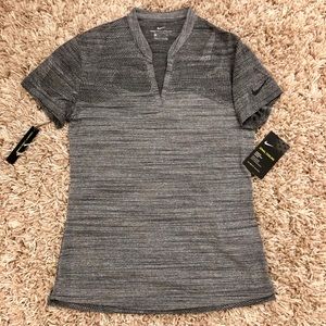 Nike Athletic Top - Size S - Charcoal Grey 🎀